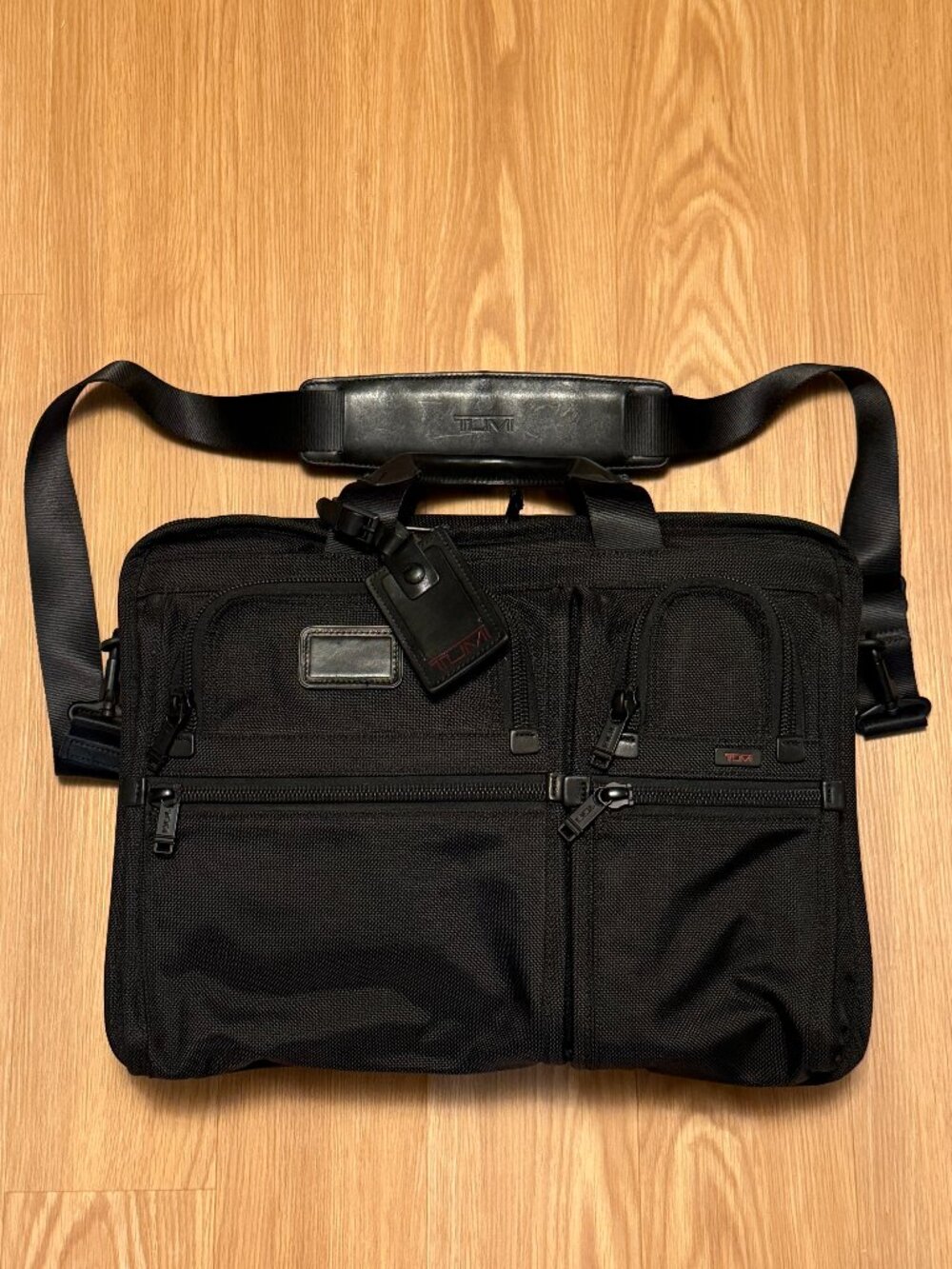 Tumi T-Pass Laptop Computer Briefcase 26516DH